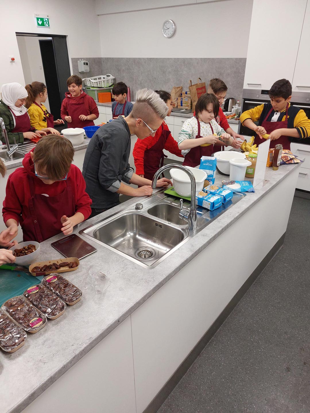 In der Schulküche der Gesamtschule Horst in Gelsenkirchen